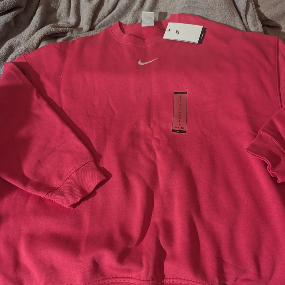 Nike Men's Pink Sweater